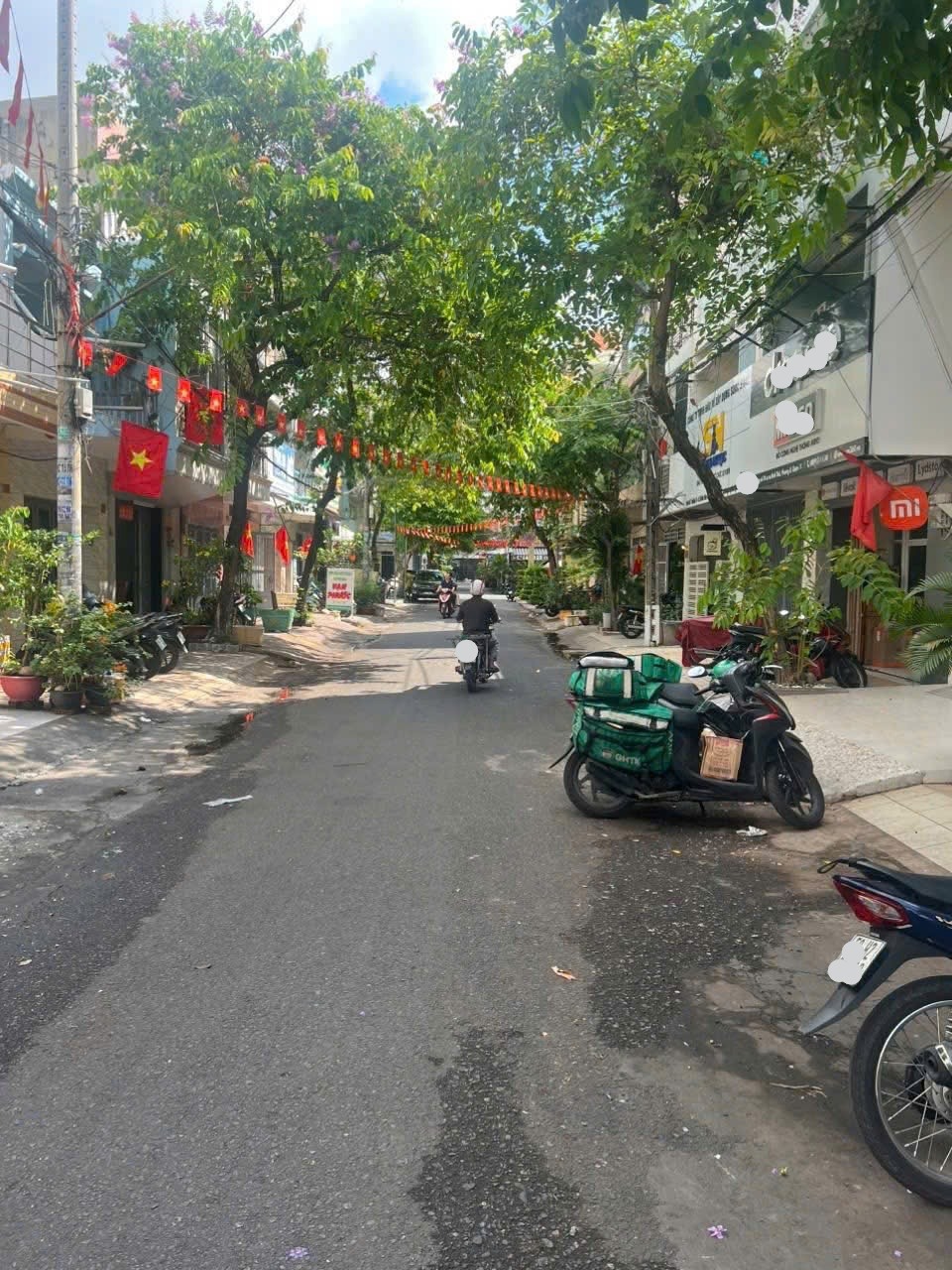 Bán Nhà Mặt Tiền Đường 7A, P.8, Quận 11: 3PN, 2WC - Vị Trí Đẹp, Kiên Cố