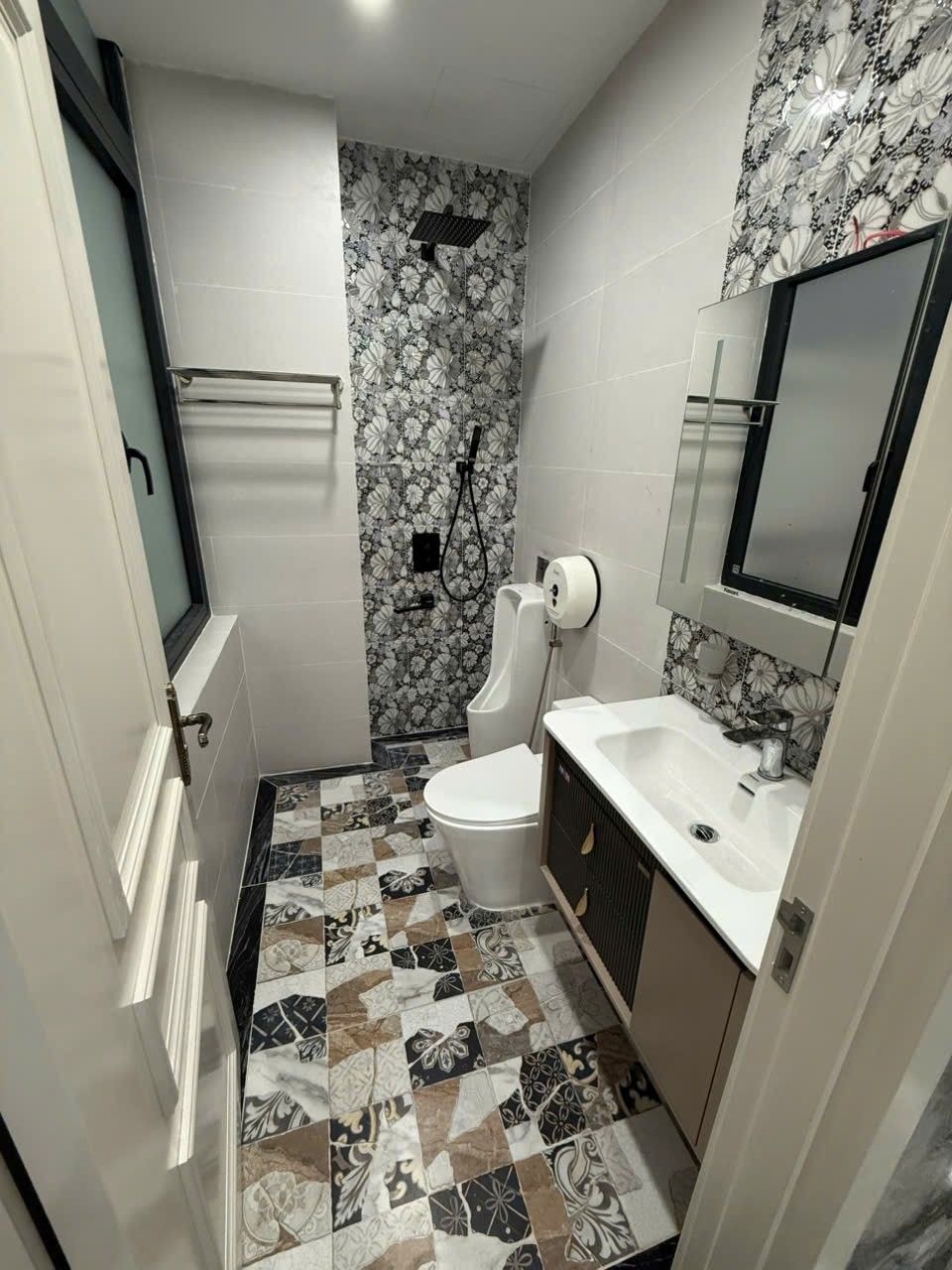 Cho Thuê Nhà Phố VinHomes Grand Park - 162m² - Giá 30 triệu/tháng