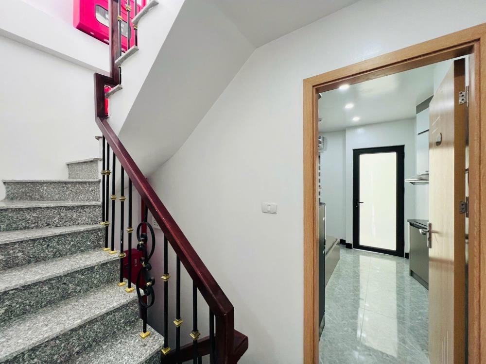 Căn hộ dịch vụ Xuân La 53m2, 5 tầng, Doanh thu 500tr/năm - Đầu tư sinh lời