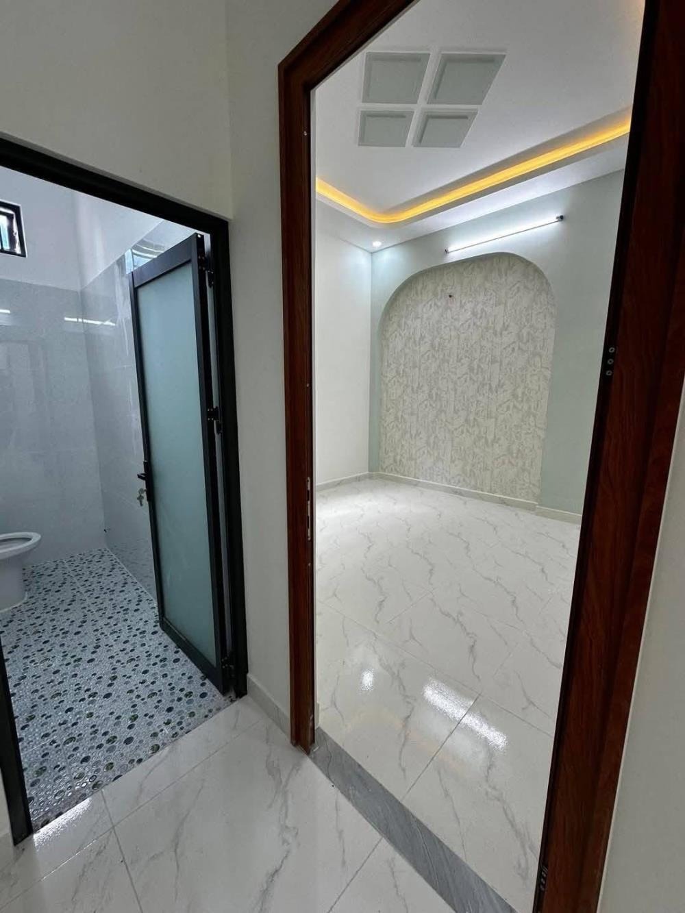 🏡 Bán nhà 1 trệt 1 lầu Bình Chánh - Giá chỉ 1 tỷ 150tr - Pháp lý rõ ràng