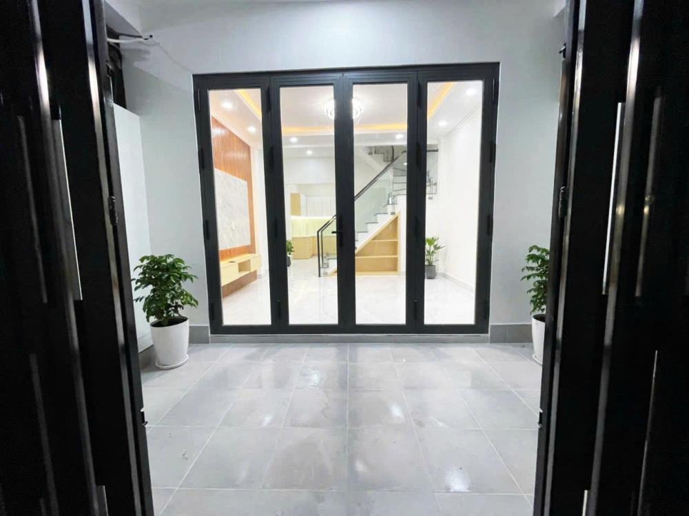 Nhà phố Quận 8 - Giá Rẻ, 1 Trệt 1 Lầu - 4.76 Tỷ - Sơn 0817.40.9696