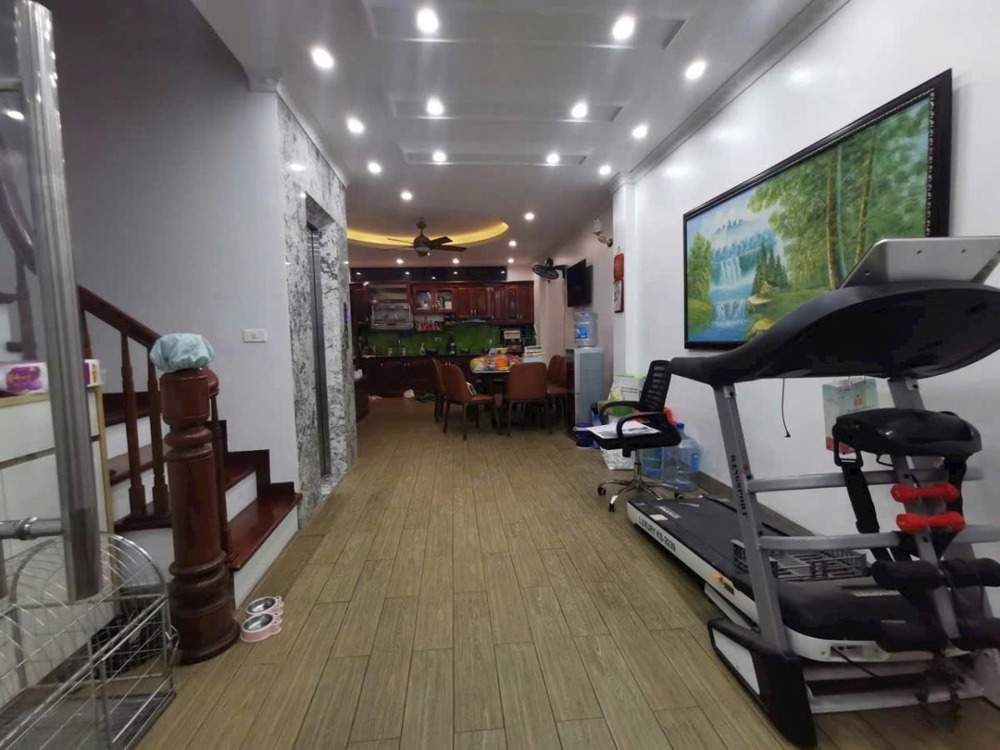 Bán nhà mặt phố Chiến Thắng 82m2, MT5m, 5 tầng, thang máy, kinh doanh sầm uất - 29.5 tỷ