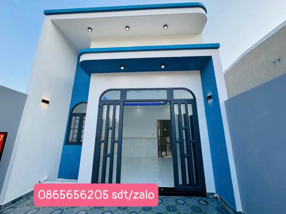 Bán Gấp Nhà Cấp 4 Bình Chánh, 690tr - Vị Trí Đắc Địa, Sổ Hồng Riêng