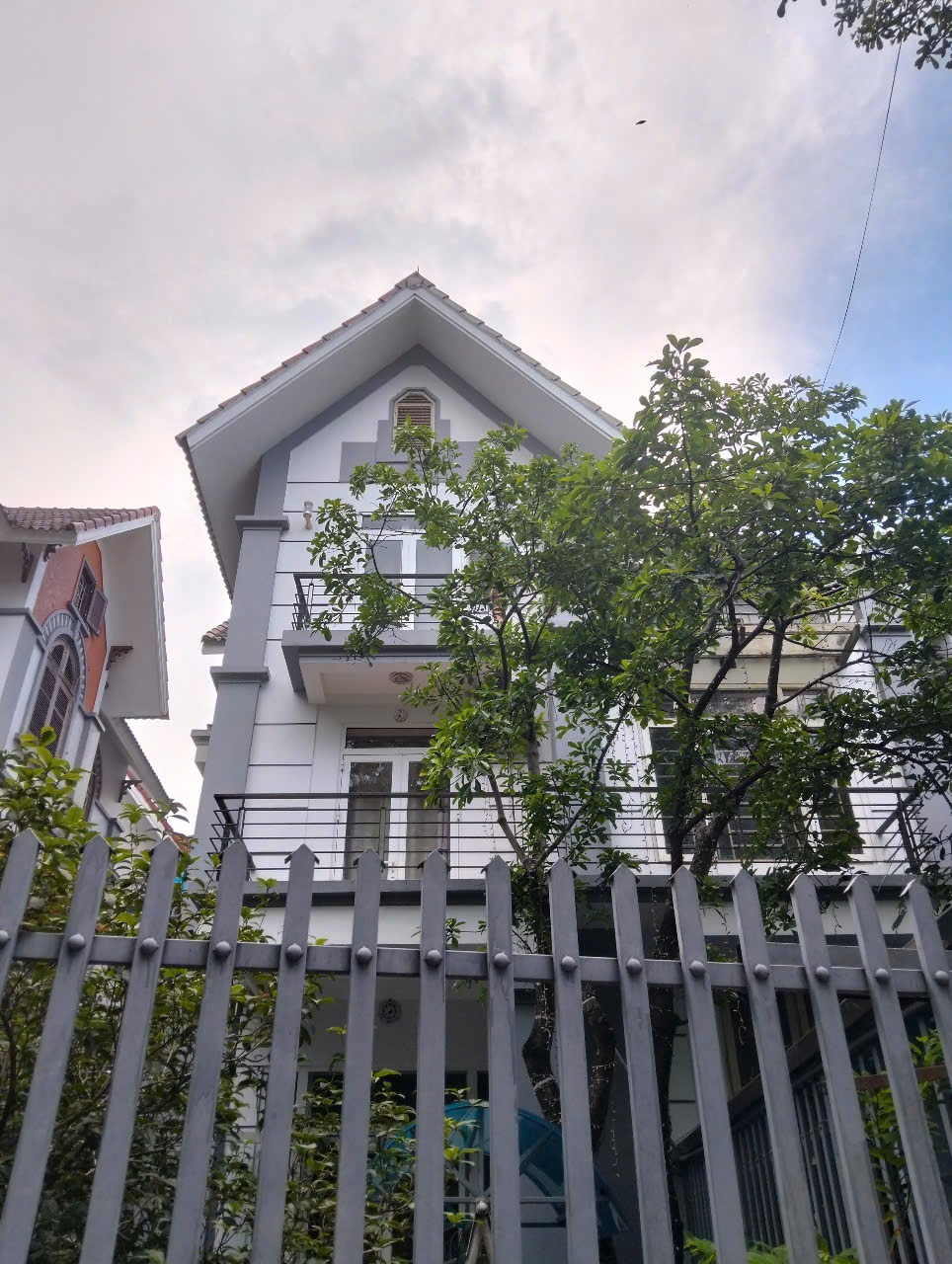 Bán Biệt Thự KĐT Văn Quán 231m2, 4 Tầng, Mặt Tiền 10m, Giá 54.7 Tỷ - Hà Đông