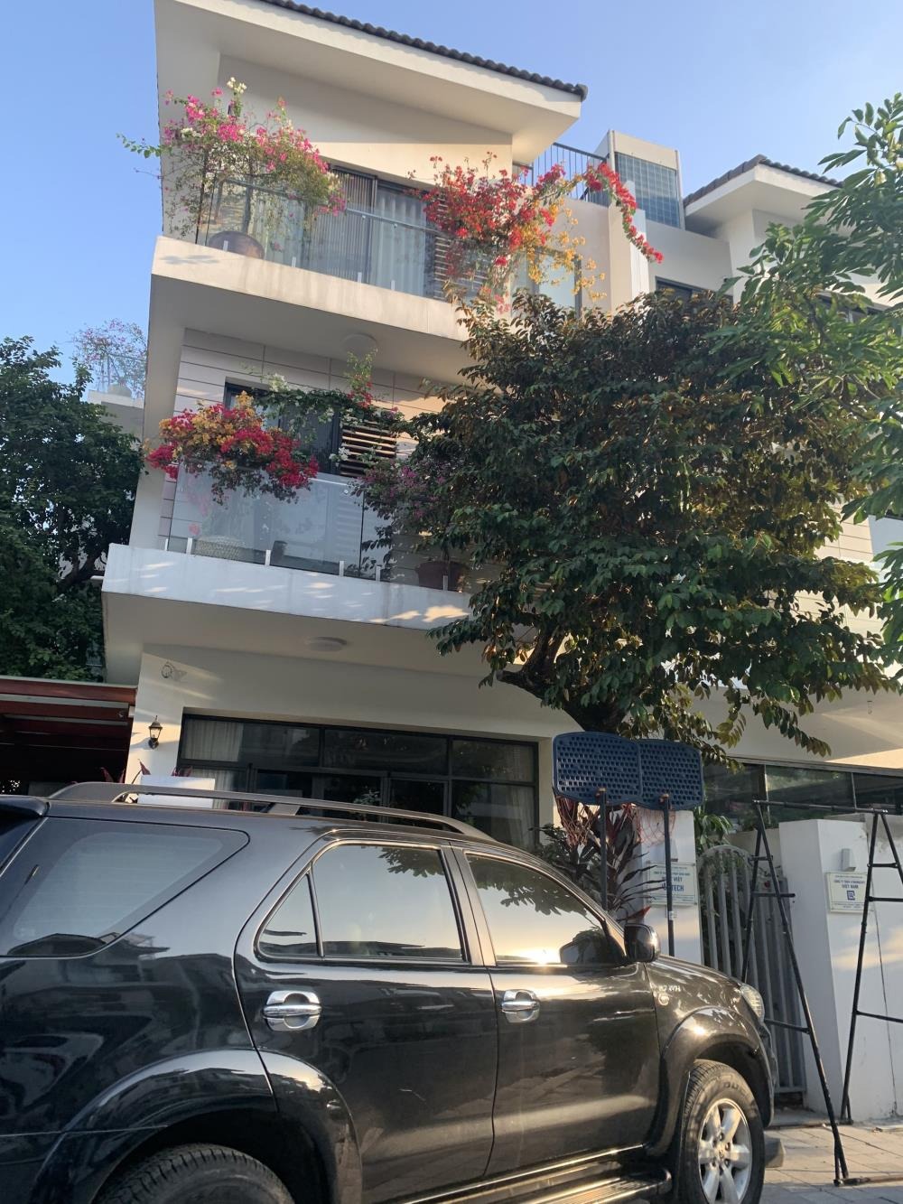 Bán Nhanh Biệt Thự An Vượng - View Vườn Hoa, Giá 38 Tỷ
