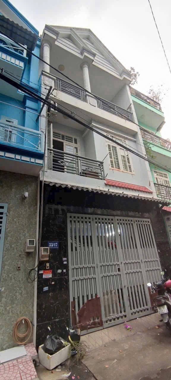 Bán nhà đường Nguyễn Thị Búp, Quận 12: 4.8x13m, 3 lầu, 5.45 tỷ full nội thất
