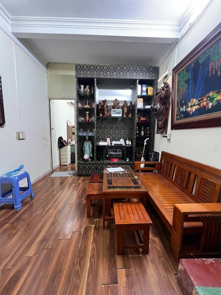 Bán nhà mặt phố Vọng, HN - 25m2, 4 tầng, Giá 10.5 tỷ - Vị trí đẹp, tiềm năng cho thuê