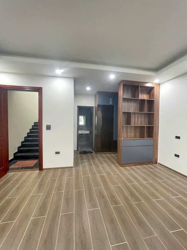 #Vancao #Badinh - 7.3 tỷ - Ngõ Oto 40.9m2 - Nhà Mới Ngõ Vài Bước Ra Phố