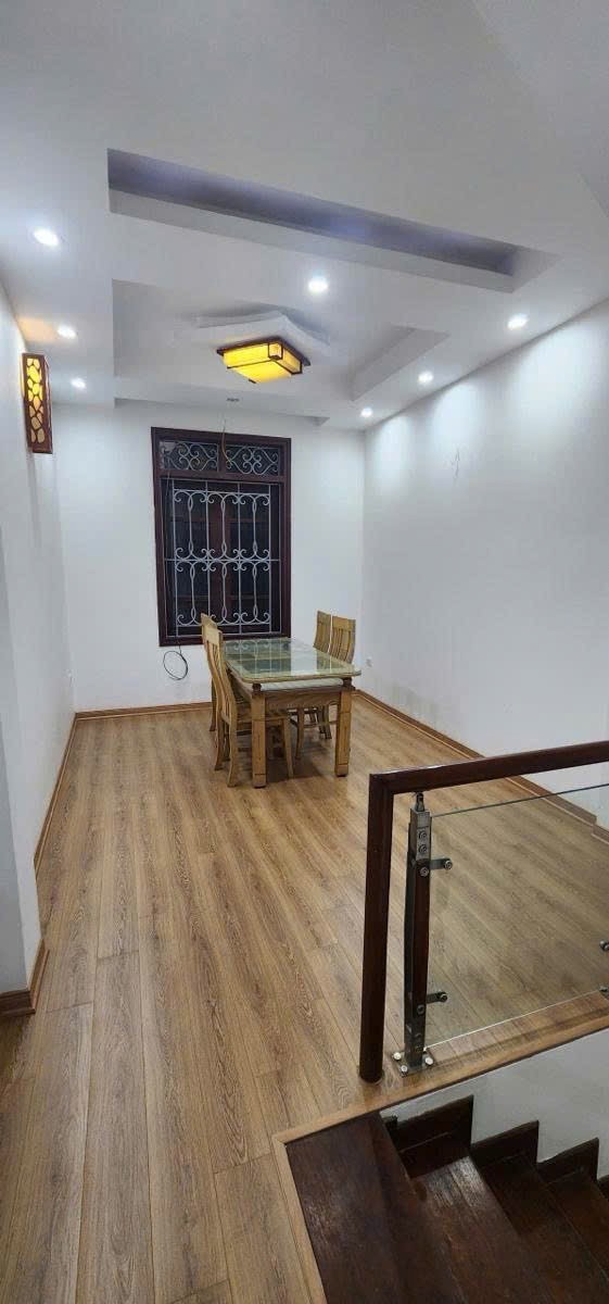 Bán nhà Vương Thừa Vũ, Thanh Xuân - 47m2, 4 Tầng, Giá 14 Tỷ - Vị Trí Đẹp