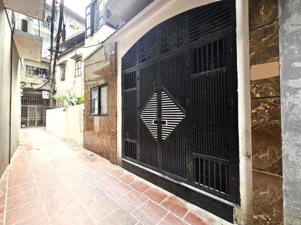 Nhà VIP Cầu Giấy: 37m2 - 9.1 tỷ, Full Nội Thất, Ngõ Xuân Thủy