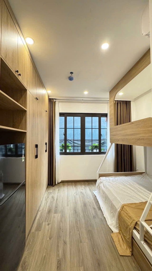 Ccmn Minh Khai 50m2 x 6 Tầng - Full Nội Thất, View đẹp