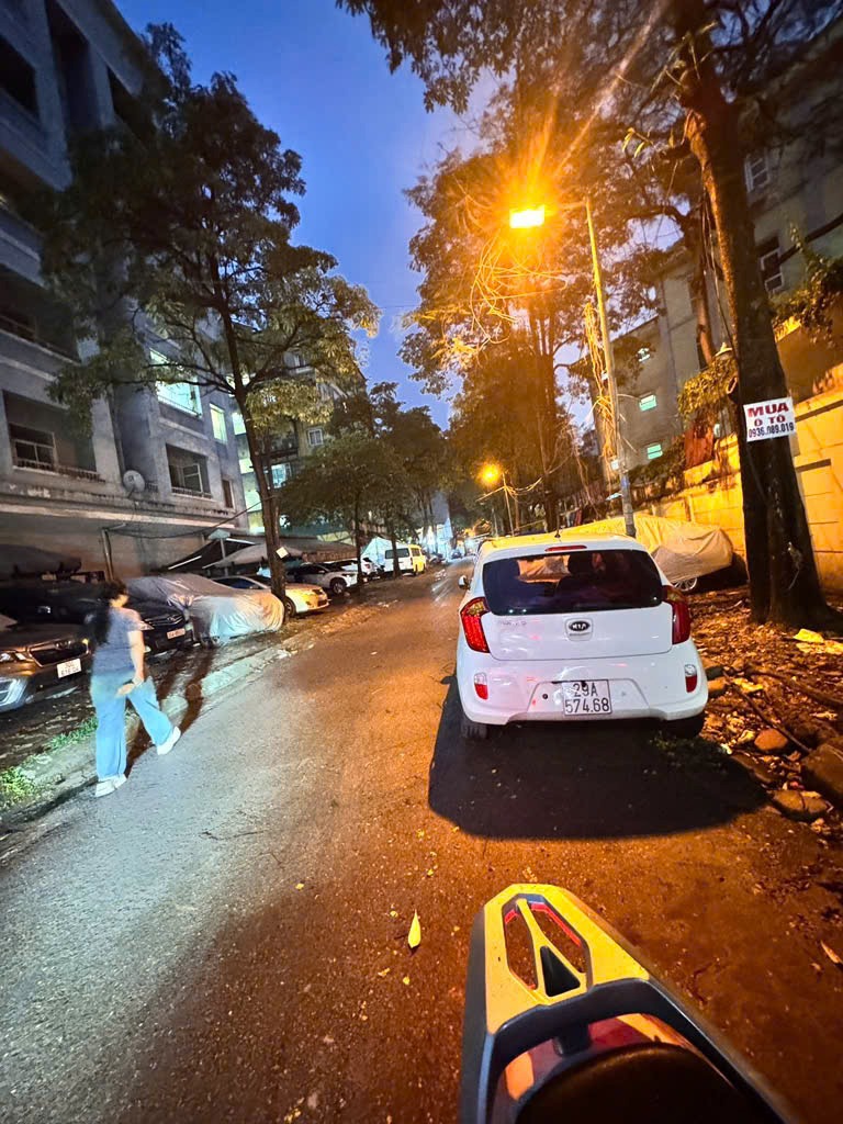 Bán nhà tập thể Nguyễn Khánh Toàn, Cầu Giấy: 68m², 3.98 tỷ, Full Nội Thất