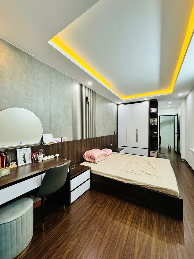 Siêu đẹp Lạc Long Quân, Lô Góc, Gần Hồ Tây | Vị Trí Đắc Địa