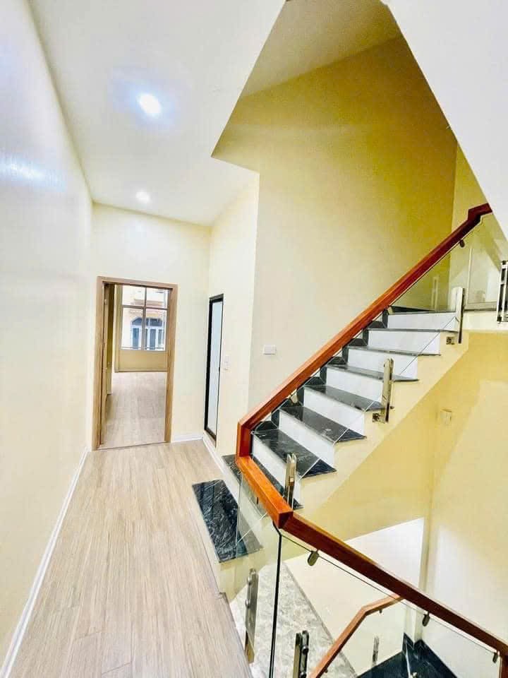 Bán nhà Lê Trọng Tấn - Thanh Xuân: 65m2, 4 tầng, MT 4.6m, Giá 21.48 tỷ