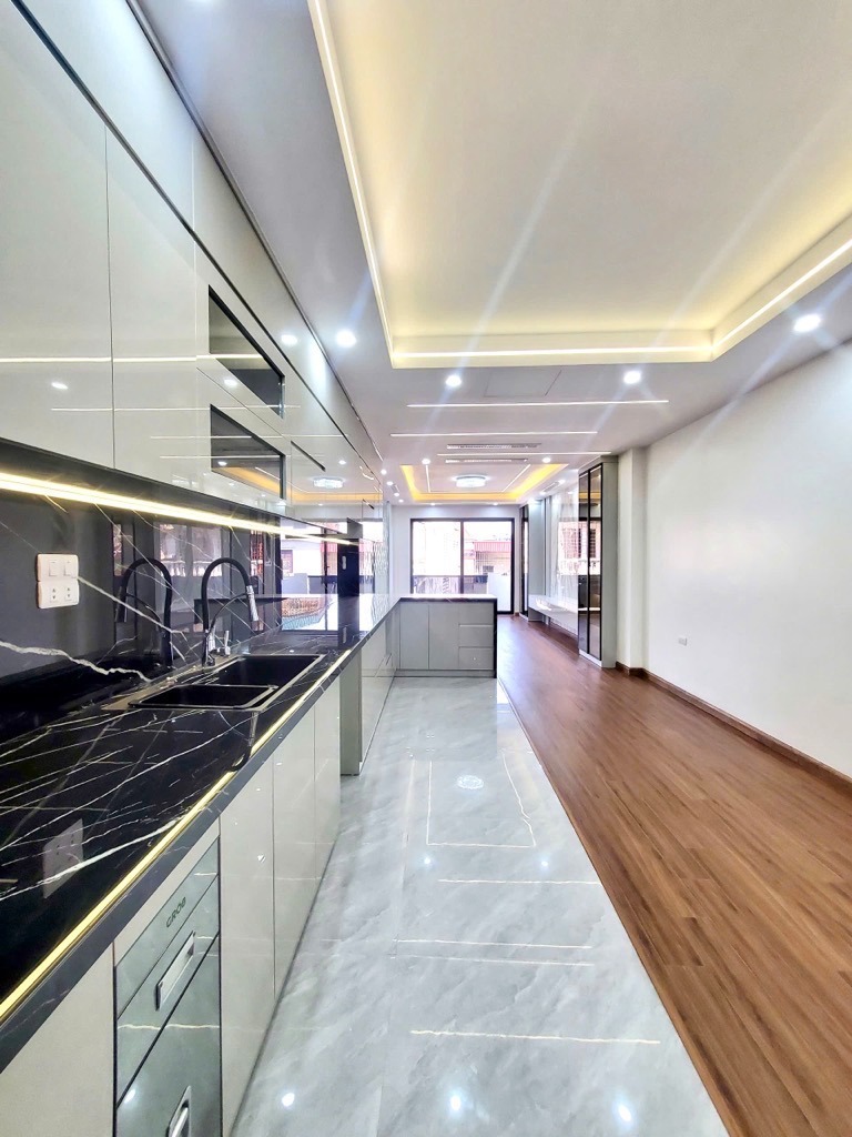 Siêu phẩm Hoàng Mai - Phân lô ô tô - 62m2 - 6 Tầng - Hơn 17 tỷ