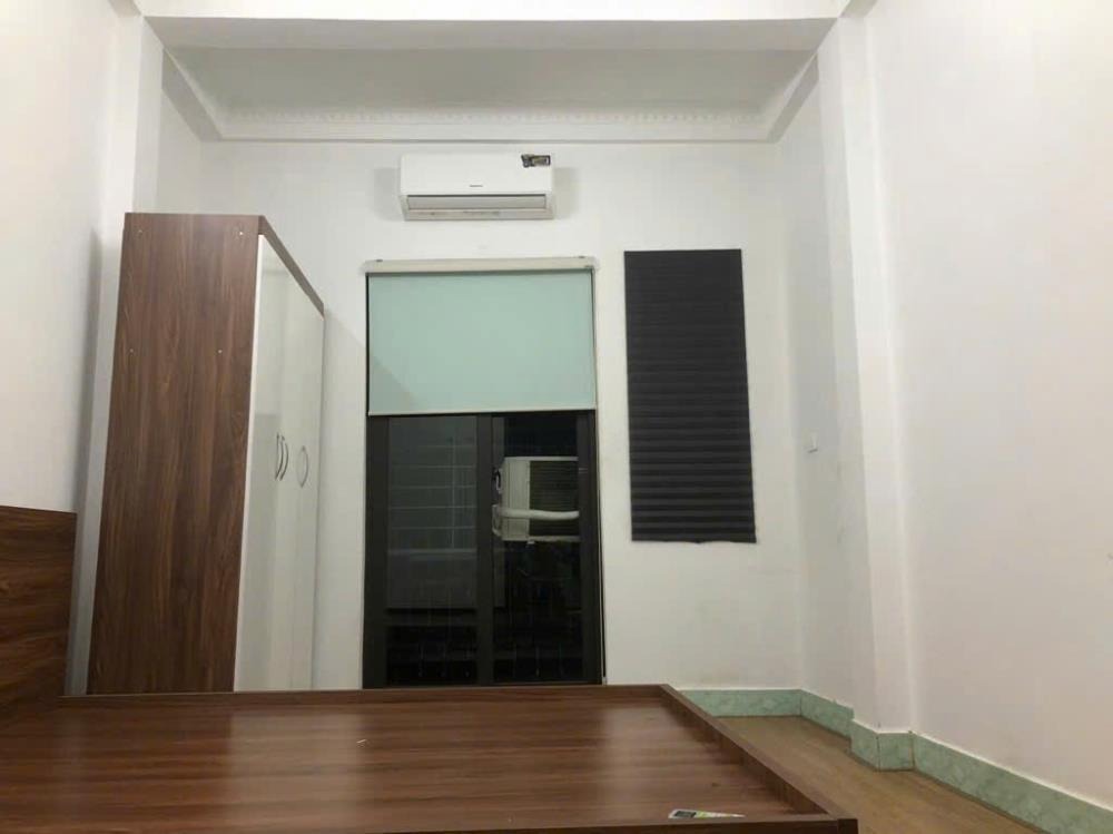Bán Gấp Căn Hộ Giải Phóng 60m² - 1.95 Tỷ - Vị Trí Đắc Địa Hoàng Mai