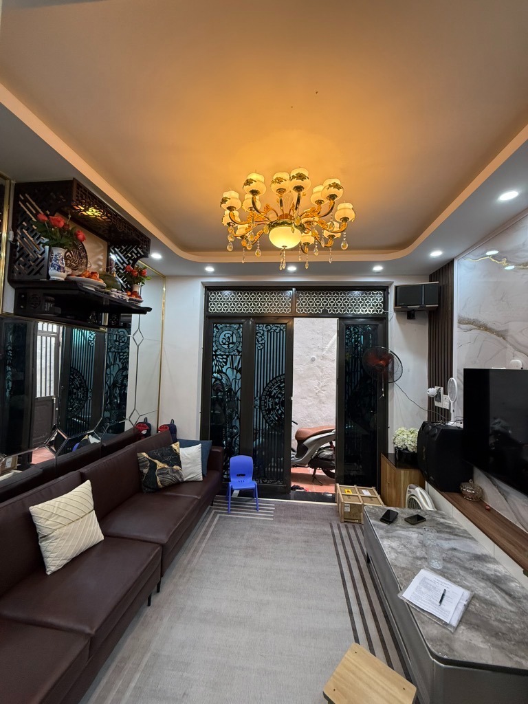 Nhà 60m2, 4.5 tỷ, Phố Vĩnh Hưng - Hoàng Mai: Vị trí đẹp, Tiện ích đầy đủ