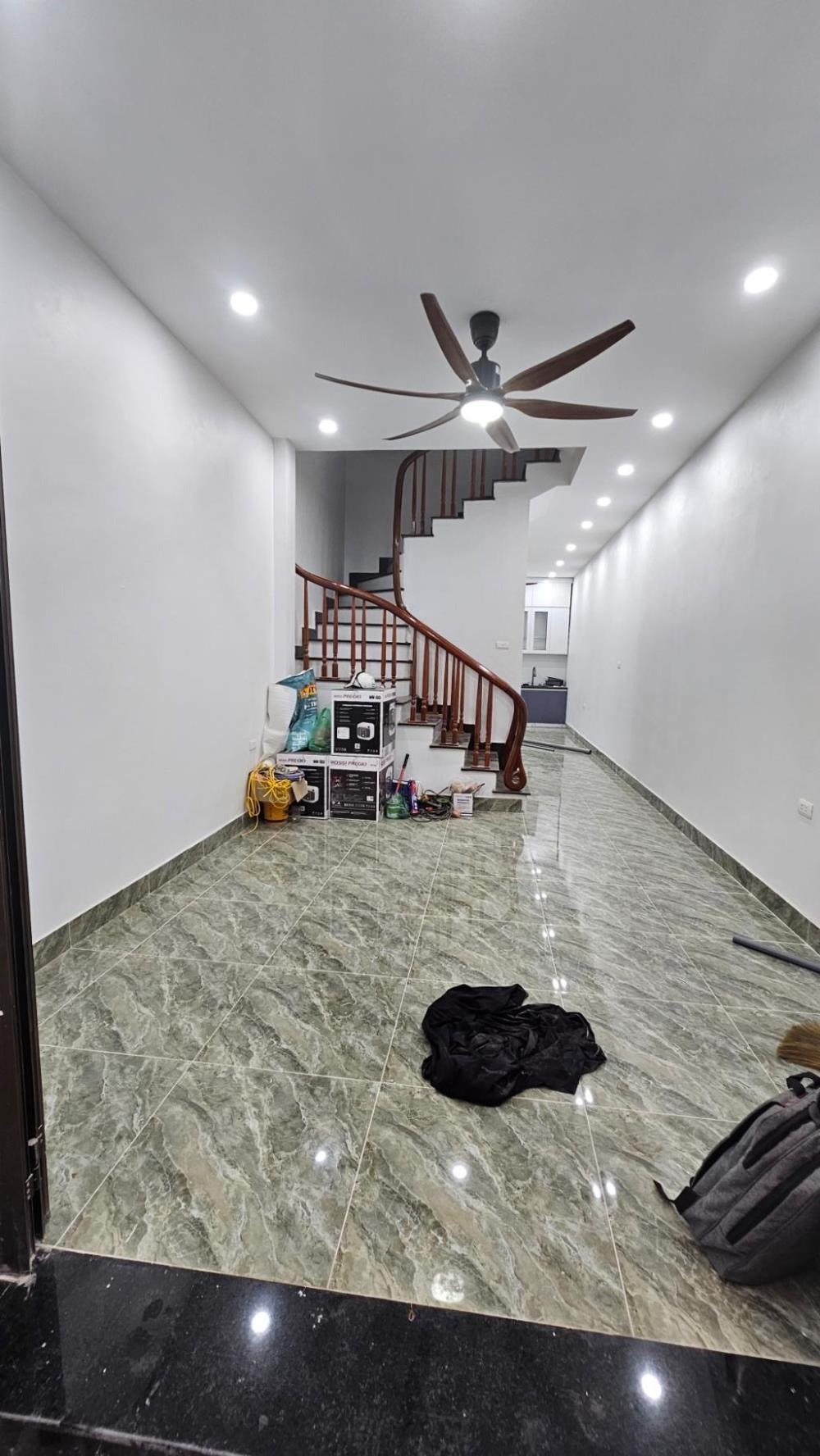 Nhà 60m2, 4.5 tỷ, Phố Vĩnh Hưng - Hoàng Mai: Vị trí đẹp, Tiện ích đầy đủ