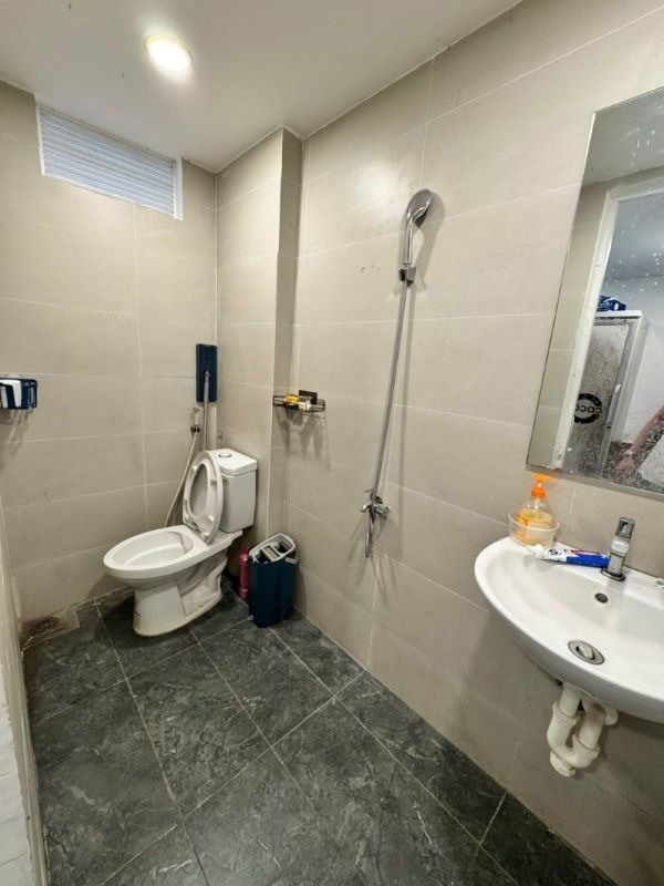 Gấp Bán Nhà Đất Mặt Tiền Quận 3 - Giá Tốt, Kinh Doanh Đa Năng