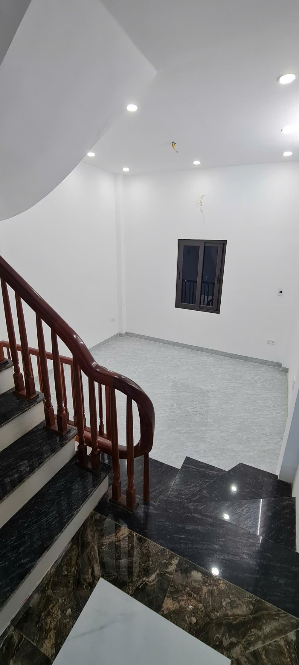 Bán Nhà Kim Chung, Hoài Đức - 4 Tầng, Ô Tô Đỗ Cửa, Giá 4.3 Tỷ