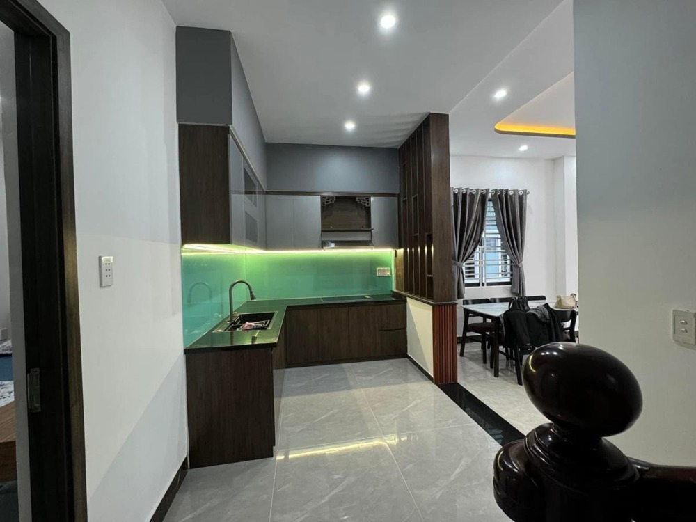 Bán Gấp Nhà Đang Cho Thuê Hocmon 80m2, 1 Ty 100 Triệu - Nguyễn Thị Thử