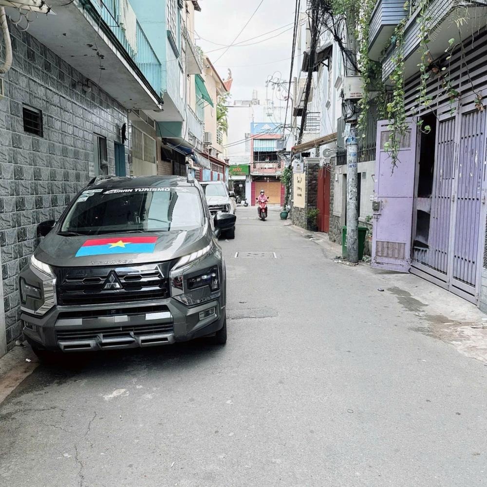Nhà Nguyễn Kiệm, Phú Nhuận - 45m2, 4 Tầng, Giá 11 Tỷ