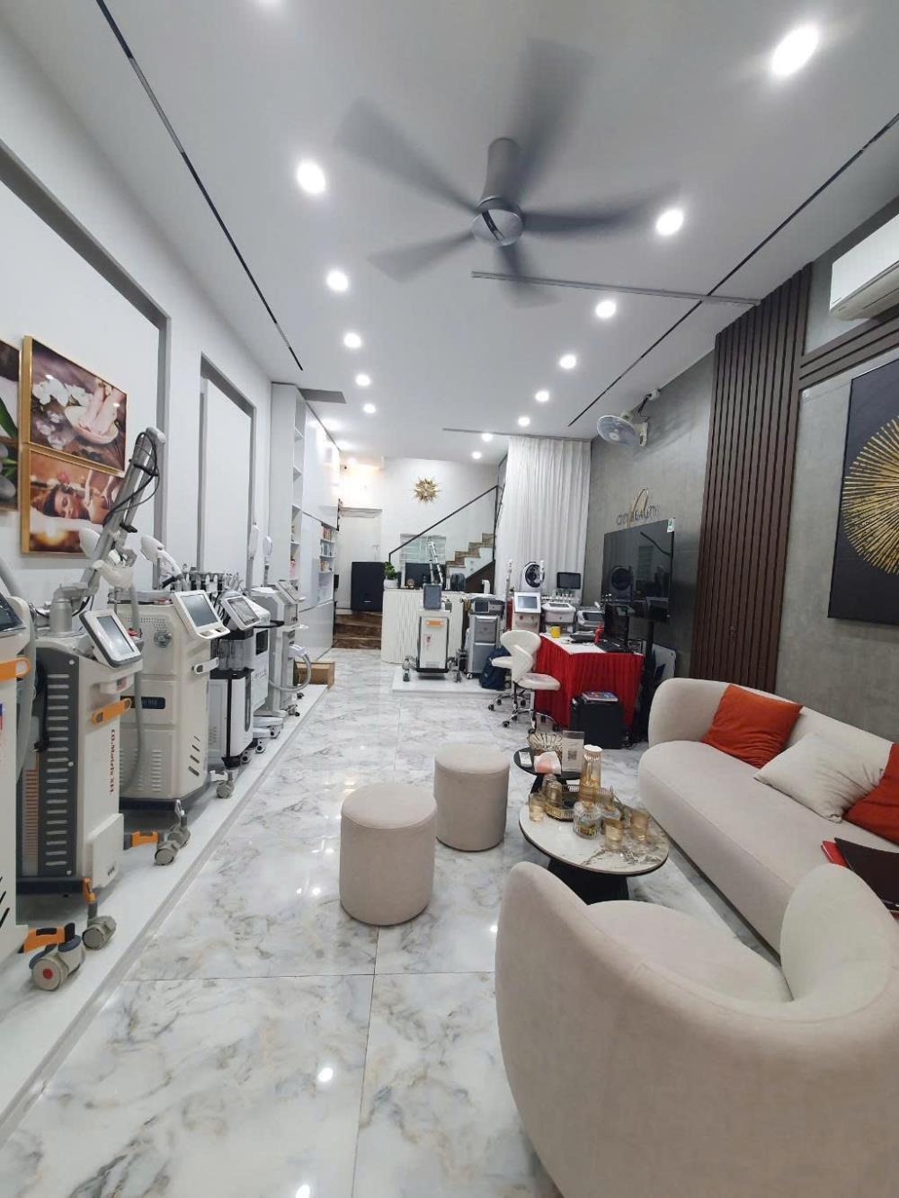 Nhà Phân Lô 55m² - 15 tỷ - Giải Phóng - Kinh Doanh - Ô Tô