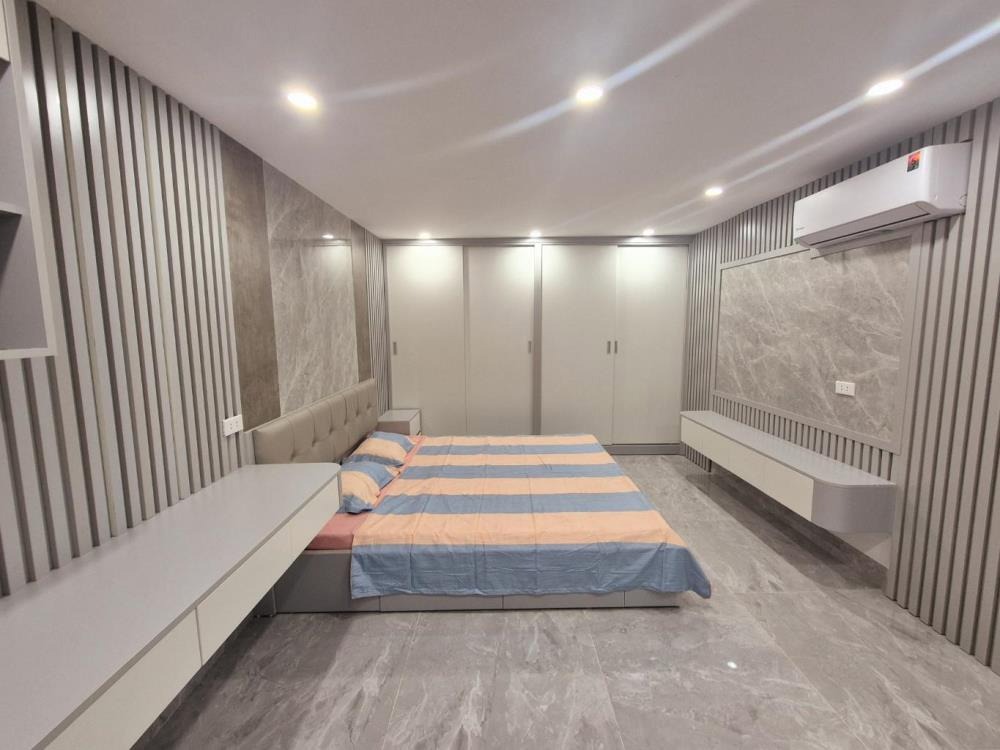 🌟 Cực Hiếm Nhà Tập Thể 72m2 Nhân Hòa - Ô Tô Đỗ Cửa, Kinh Doanh, Full Nội Thất