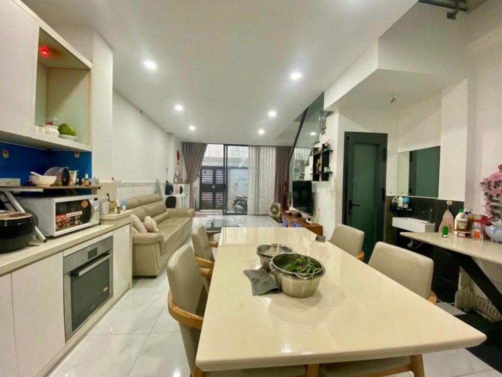 Nhà 3 Tầng Vườn Lài Quận 12: 76m2, 5.x Tỷ - Vị Trí Đắc Địa