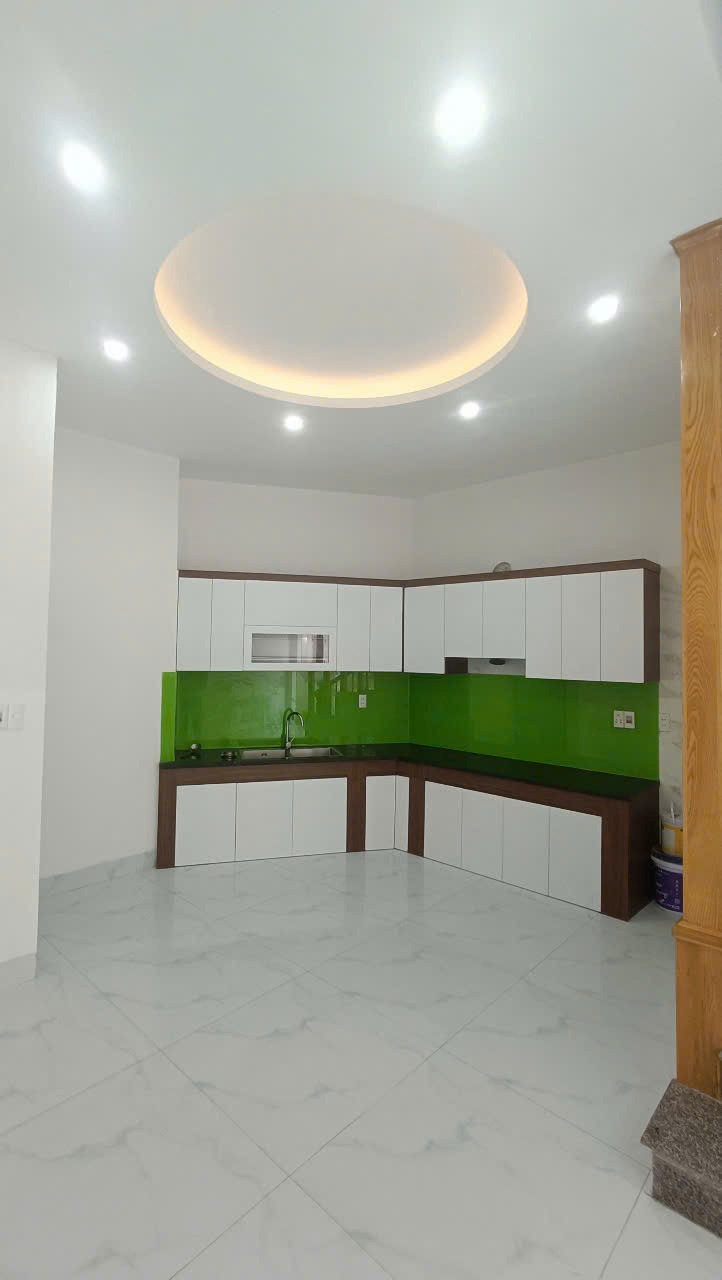 Bán Nhà Đẹp 3 Tầng, Song Phương - Hoài Đức | Giá Chỉ 4.85 Tỷ