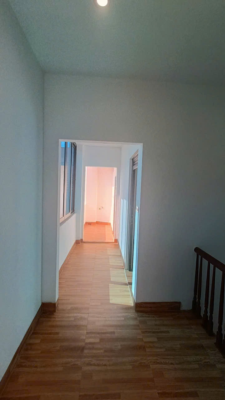 Bán Nhà Đẹp 3 Tầng, Song Phương - Hoài Đức | Giá Chỉ 4.85 Tỷ