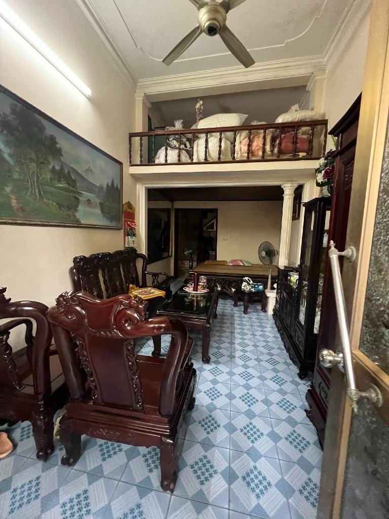 🏡 Bán nhà 2 tầng Hà Đông - Yên Nghĩa, 5.5 tỷ, Gần Bến Xe