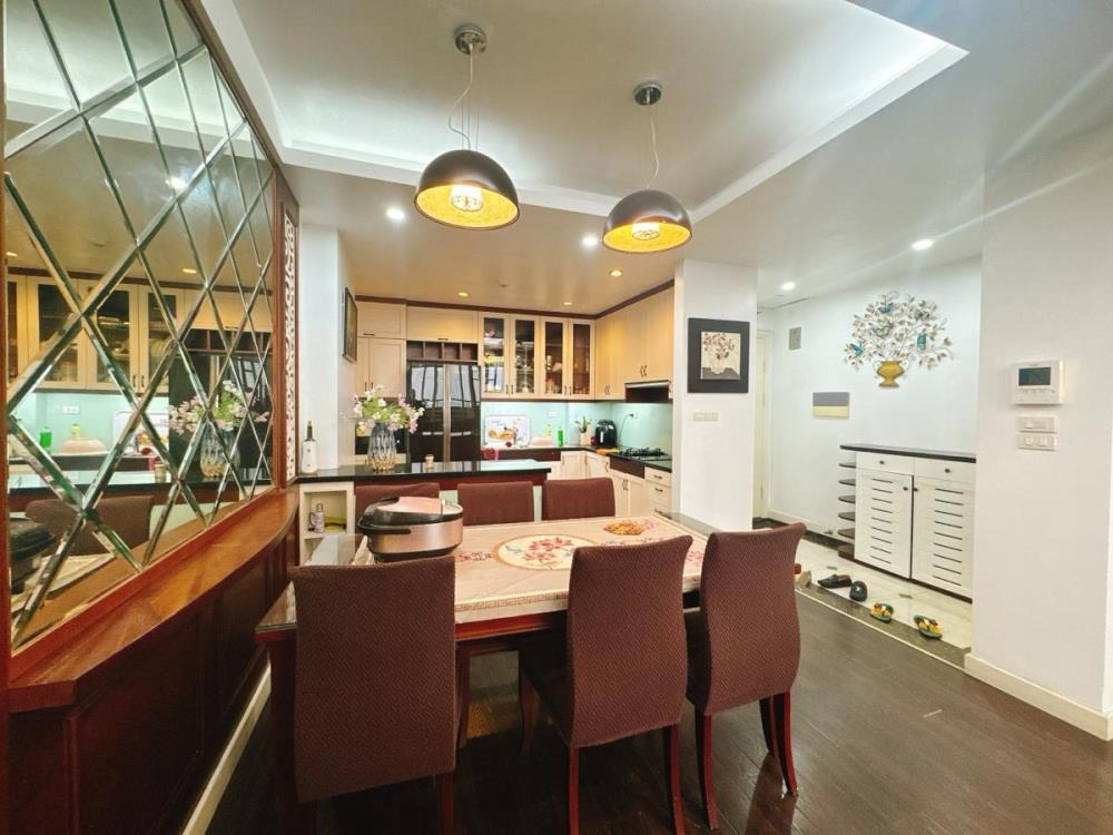 Căn hộ FLC Landmark Tower Lê Đức Thọ 155m2 - 3PN Full Nội Thất, View Đẹp, Giá Tốt