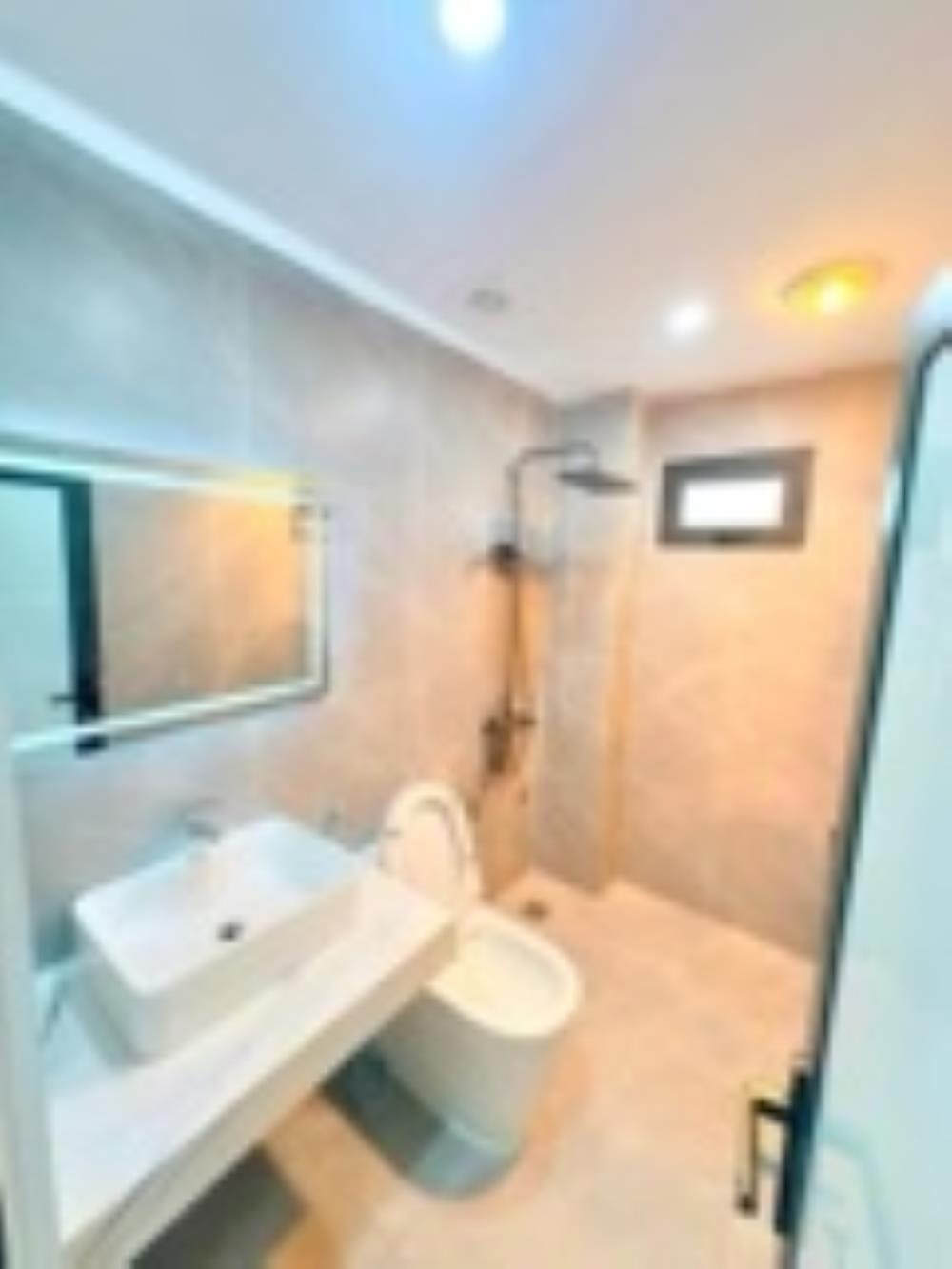 Nhà Mới 5 Tầng Lê Hồng Phong Hà Đông - Thang Máy, Ô Tô Đỗ Cửa