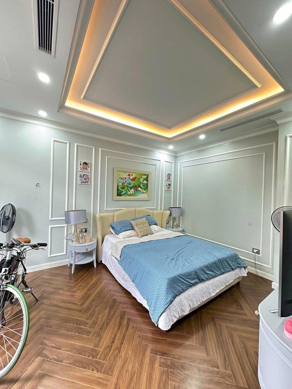 Bán nhà 4 tầng Cầu Giấy 55m2 - Mặt tiền rộng, Kinh doanh, Ô tô đỗ cửa