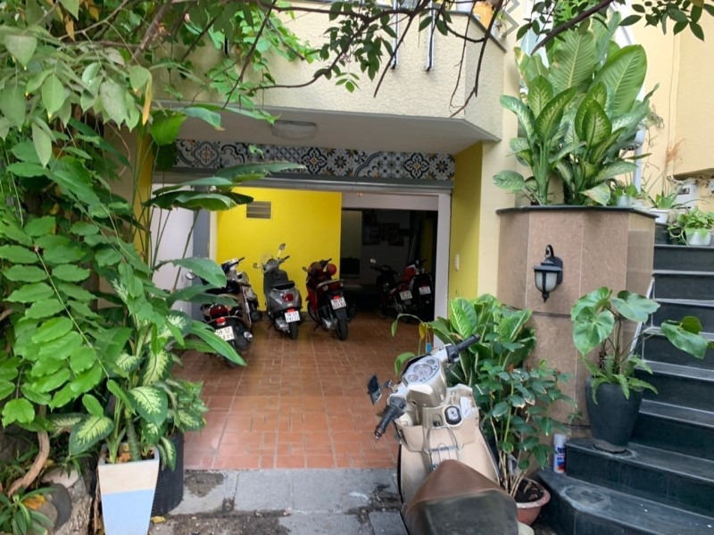 Bán nhà mặt tiền Bình Thạnh, 95m2, sát Quận 1 - Ngang 5.3m, DT 50tr/tháng - 24.5 tỷ