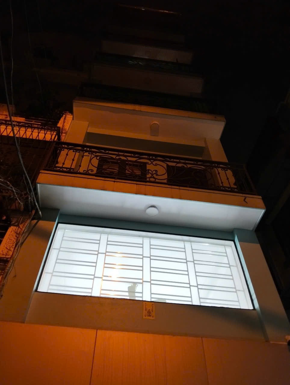 Mặt Phố Trần Duy Hưng 102m2 - 6 Tầng, Vỉa Hè Rộng, Giá 72 Tỷ