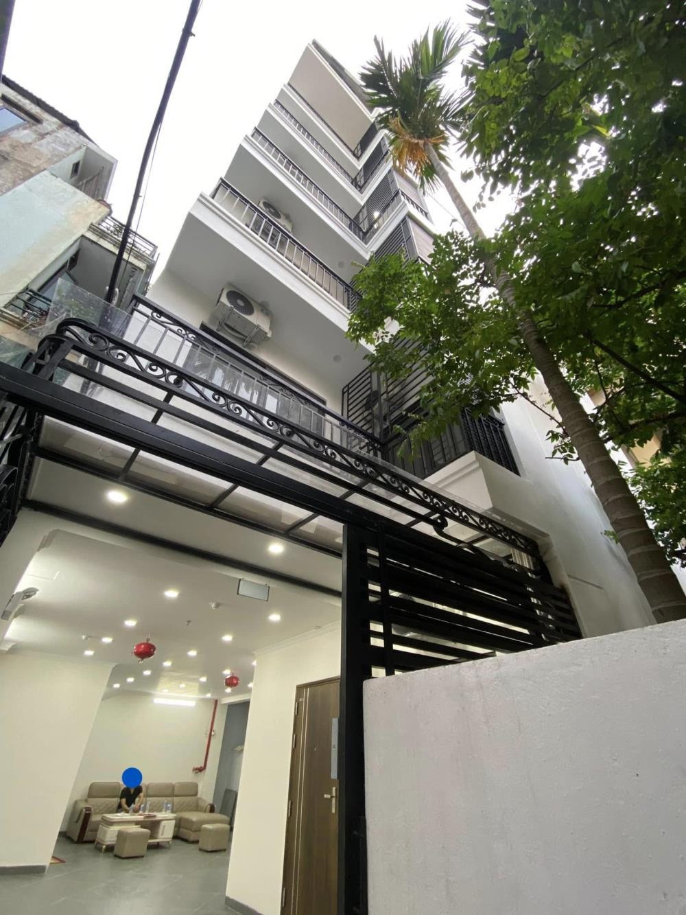 💥Dòng Tiền Vững Chắc: Biệt Thự 8 Tầng, View Hồ Tây, Giá 27.5 Tỷ