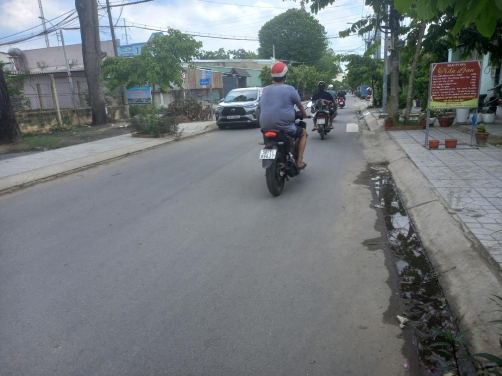 Nhà 4 Tầng Huỳnh Thị Mài, 178m2, 8.5x22m - Giá 5.5 Tỷ