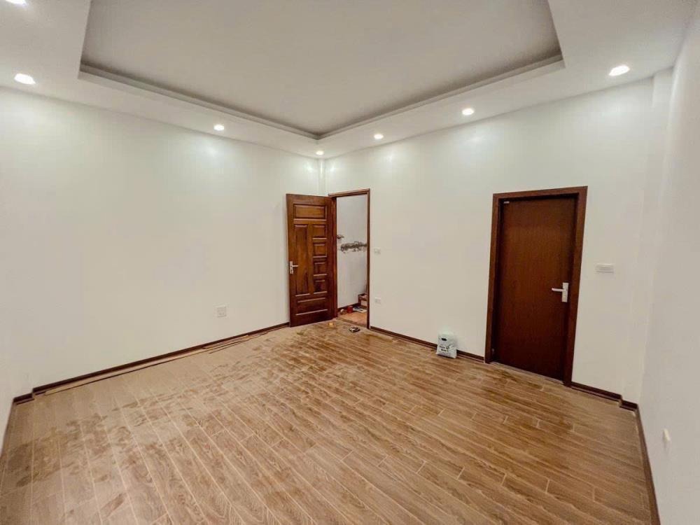 Bán Nhà Phân Lô Quân Đội Vương Thừa Vũ - 30.2m² - Giá Tốt
