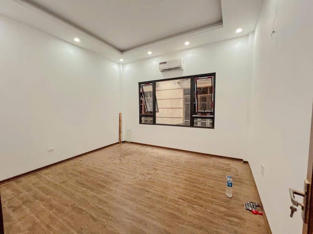 Bán Nhà Phân Lô Quân Đội Vương Thừa Vũ - 30.2m² - Giá Tốt