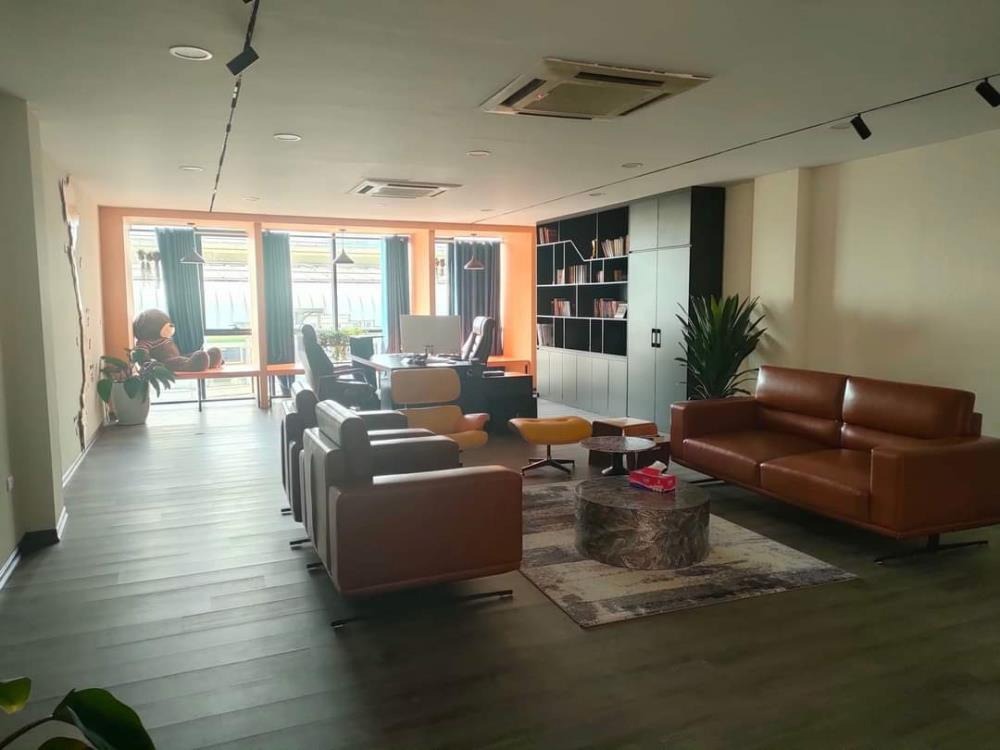 Mặt Phố Xuân Quỳnh Cầu Giấy - 85m2 Vỉa Hè, View Công Viên - Giá 40 Tỷ