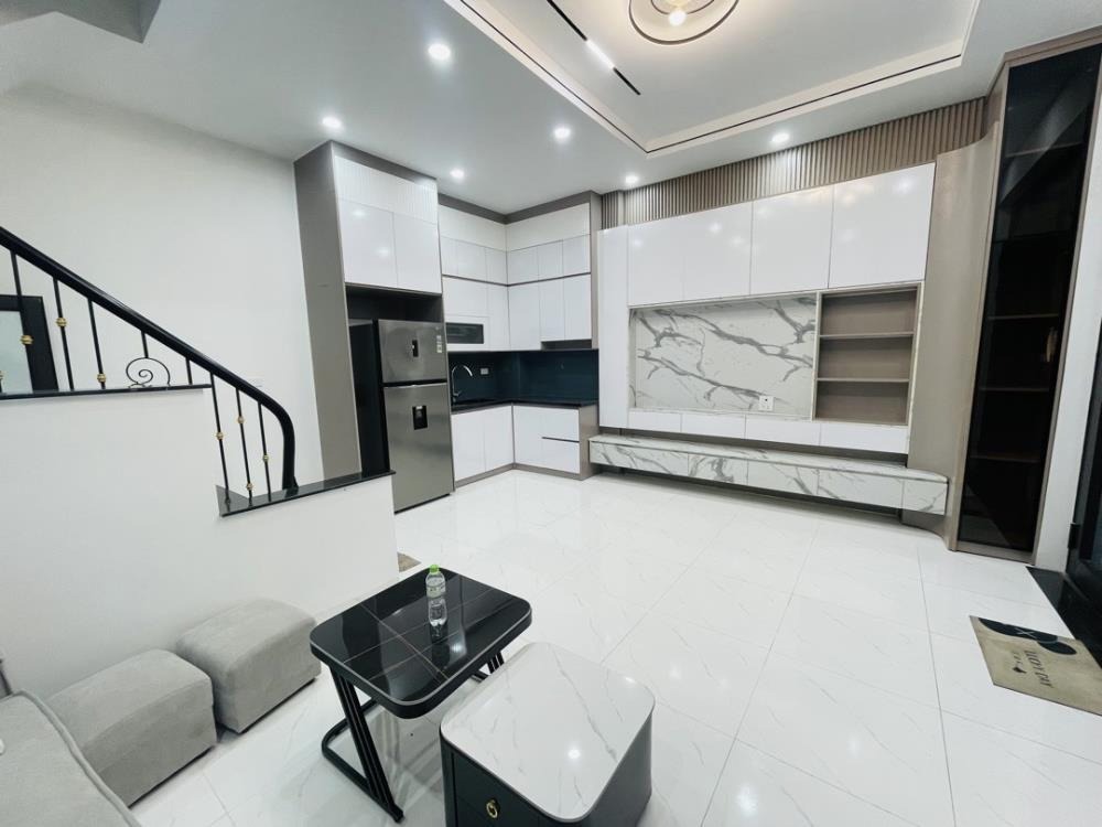 Nhà phố 5 tầng xây mới Hòa Bình - Lô góc - Ngõ thông thoáng - Giá 8.3 tỷ