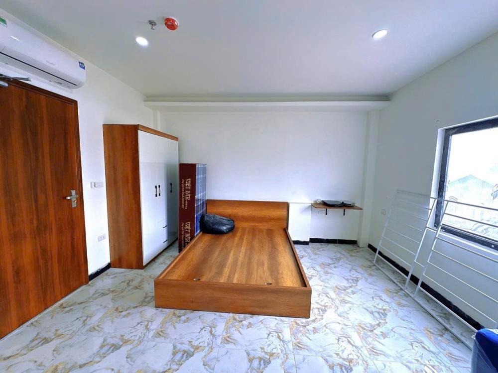 Bán Tòa CCMN Dòng Tiền - 8 Tầng, Thang Máy, Nguyễn Khánh Toàn - Cầu Giấy