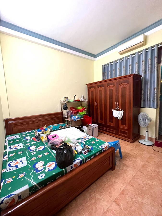 Bán nhà mặt tiền Tân Phú, 84m², 3 tầng BTCT, giá 11.5 tỷ - Vị trí kinh doanh đỉnh cao