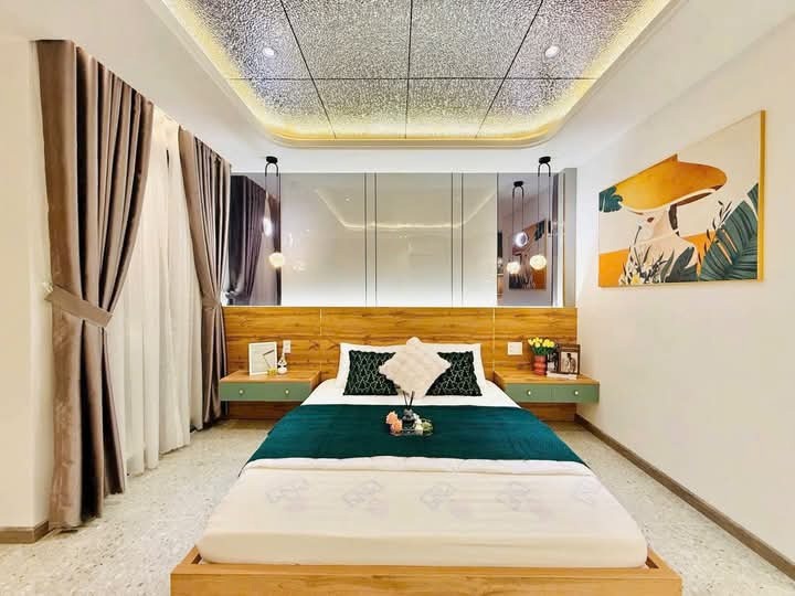 Nhà Duy Tân - Dịch Vọng Hậu - Cầu Giấy: Vị Trí Đắc Địa - Giá 23 Tỷ