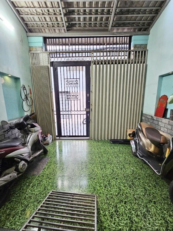 Bán Nhà Riêng Quận 5 - Vị Trí Đắc Địa, Kinh Doanh Sầm Uất