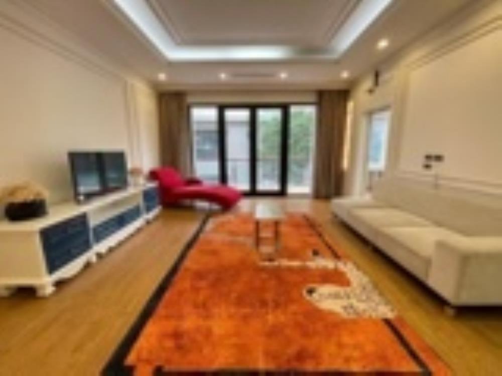 Bán Nhanh Biệt Thự Góc Lô Diện Tích Lớn, Khu Nhà Vườn Hoàng Hoa Thám