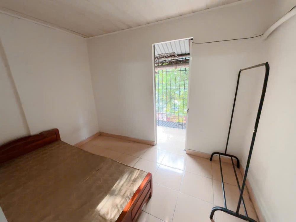Bán gấp nhà tập thể Thành Công: 50m2, 3.5 tỷ - View Hồ, 2 Mặt Thoáng