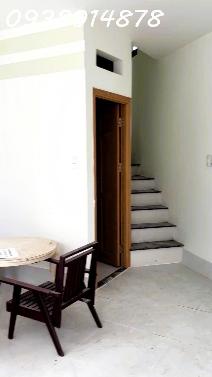 Bán Nhà Mặt Tiền Thủ Đức: 34m2, 2 Tầng, 4.3 Tỷ - Vị Trí Đắc Địa